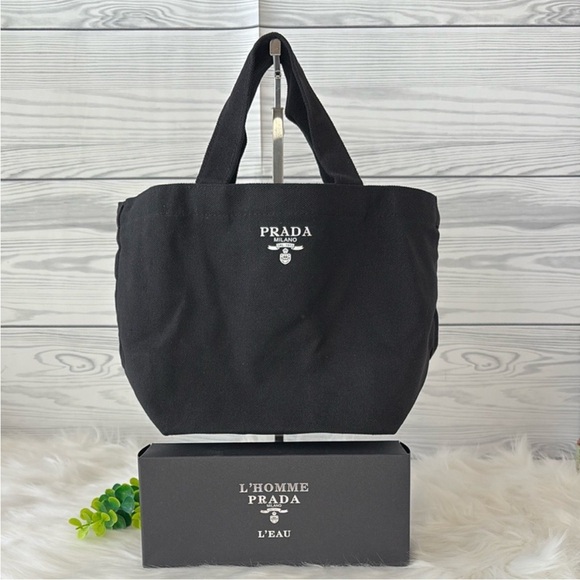 Prada - AUTH GWP - Black Canvas Shopper Bag - New in Box - Picture 1 of 8